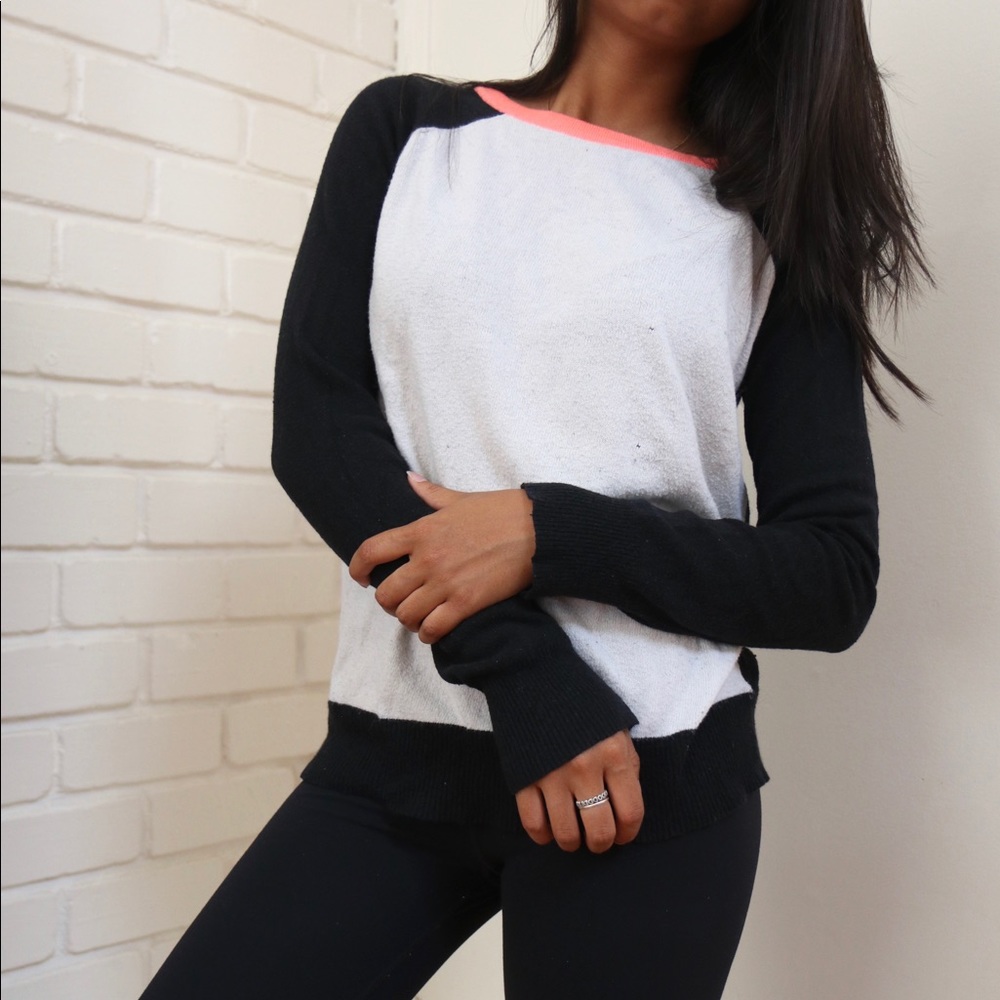 🔥🔥🔥CLEAN OUT SALE PINK COLLARED SWEATER